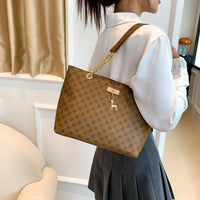 Chic Versatile Tote Handbag
