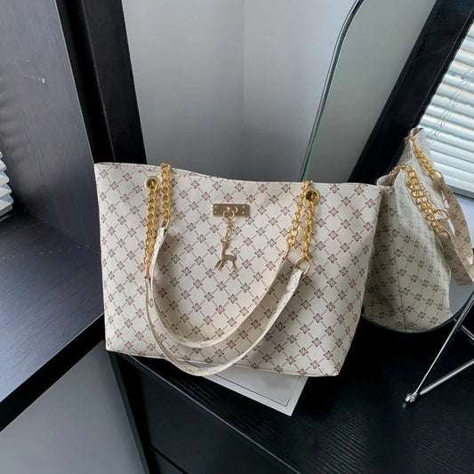 Chic Versatile Tote Handbag